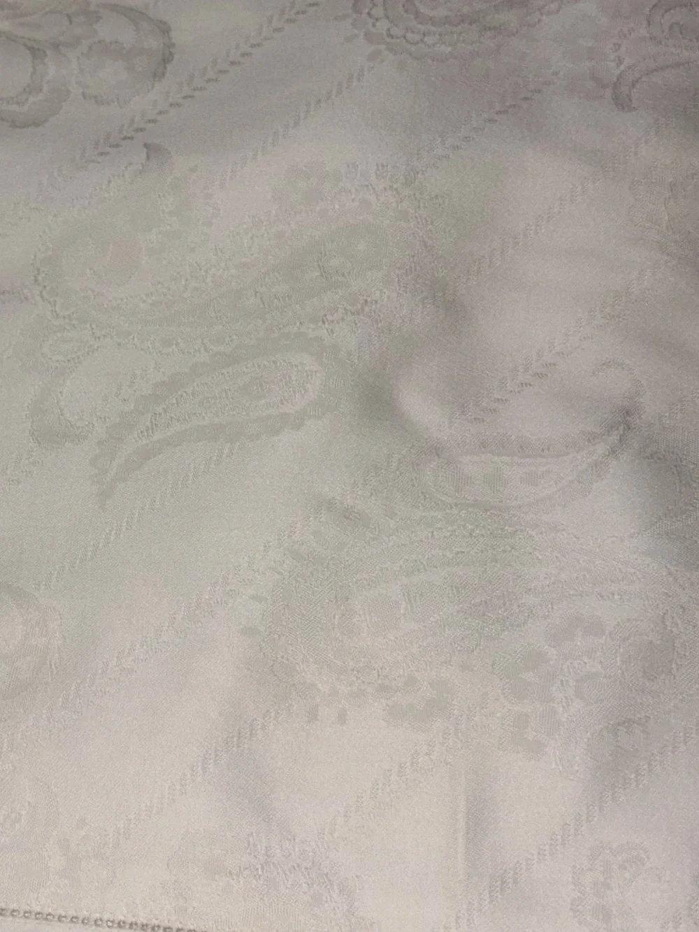 Lisa Galimberti Finest European Linens 2 paisley Queen Linen Shams